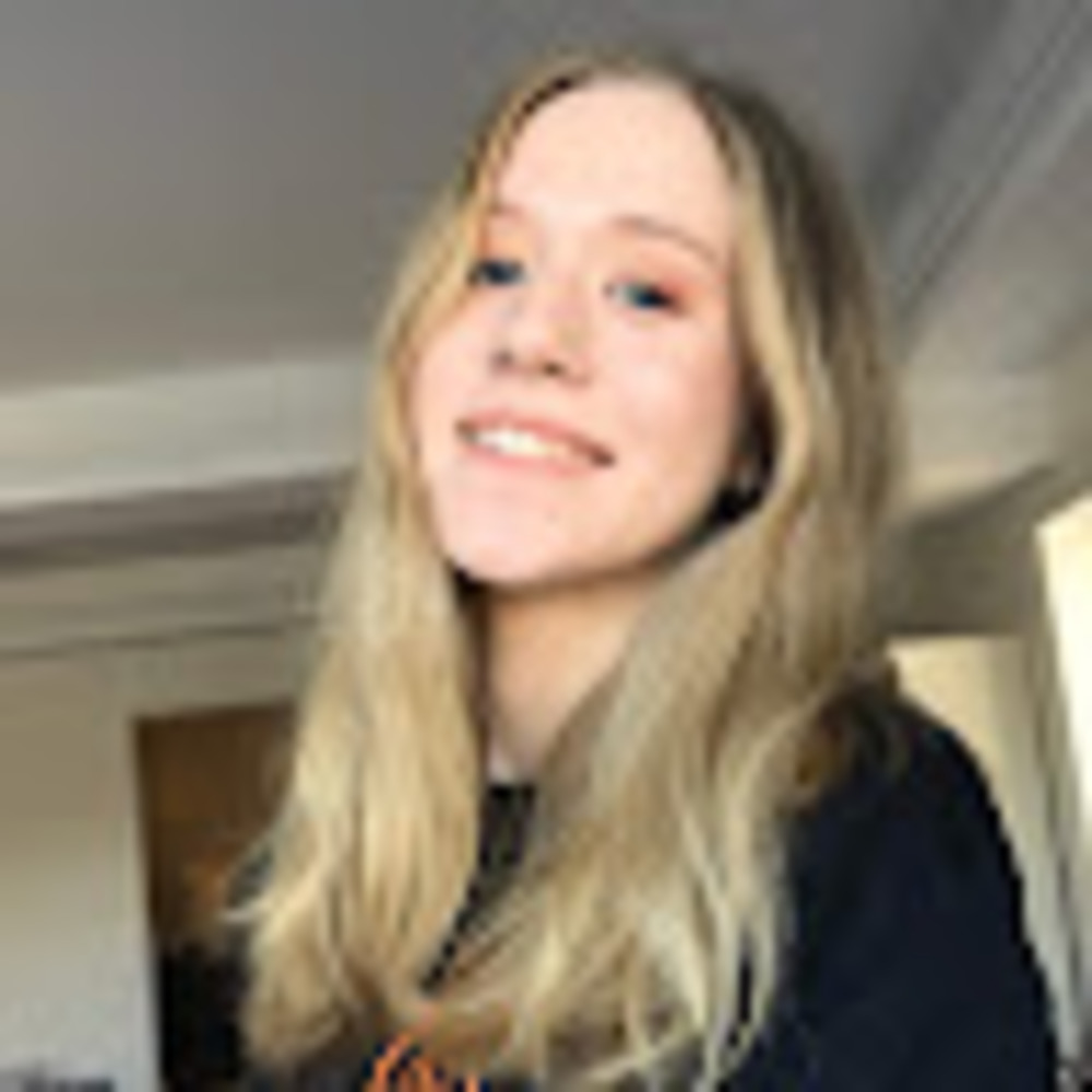Meet your Posher, Alyson